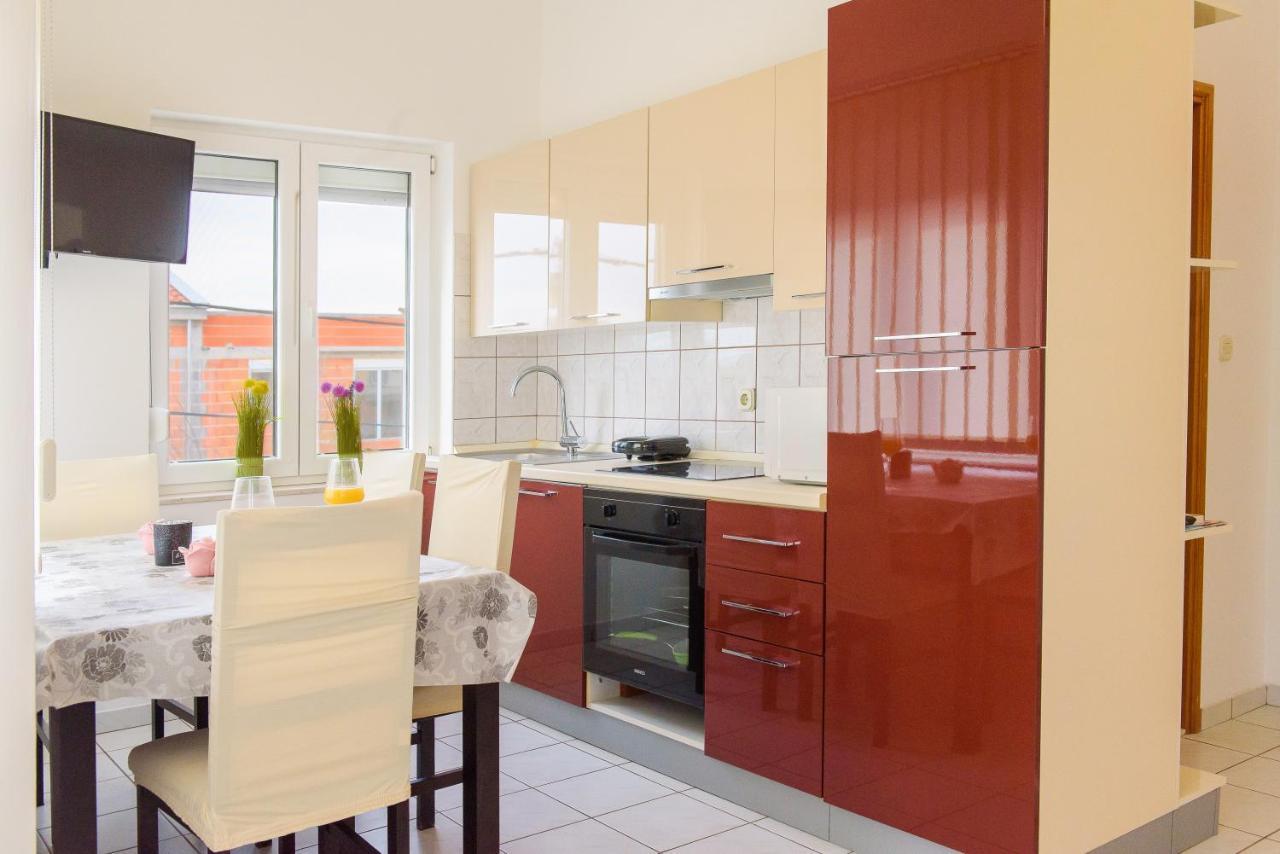 Antonela Apartment Biograd Na Moru Exterior foto